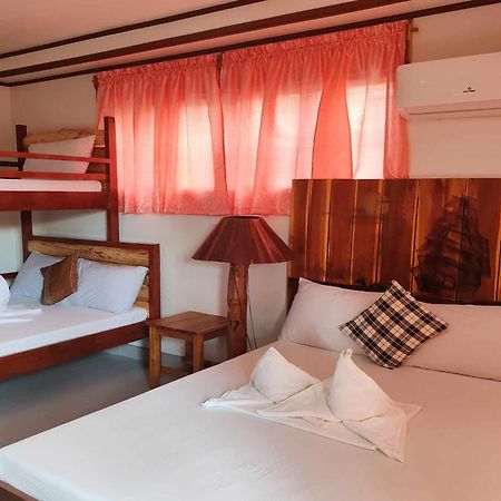 Summer Homes Beach Resort And Cottages Palawan Barton Exteriör bild