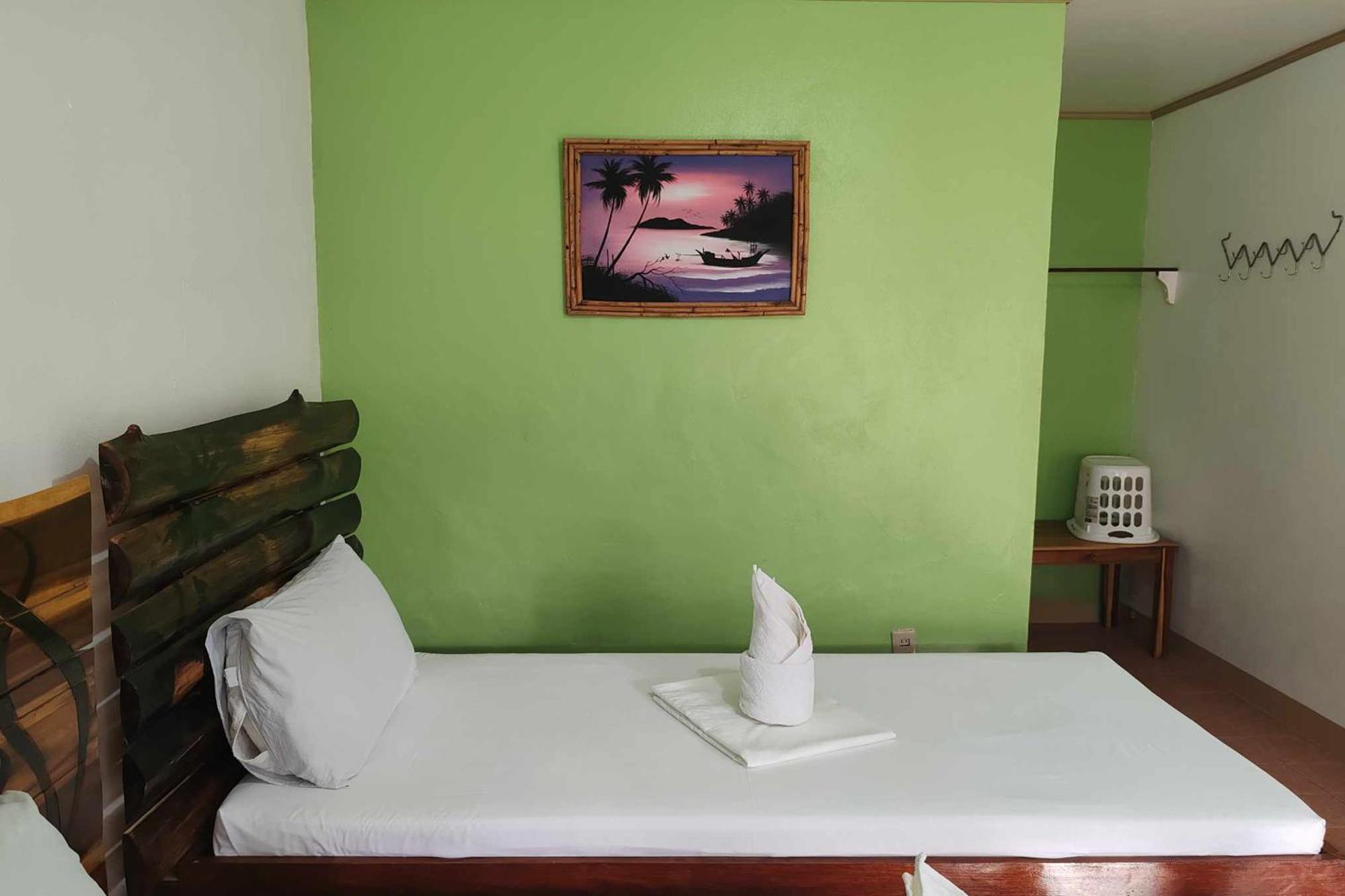 Summer Homes Beach Resort And Cottages Palawan Barton Exteriör bild