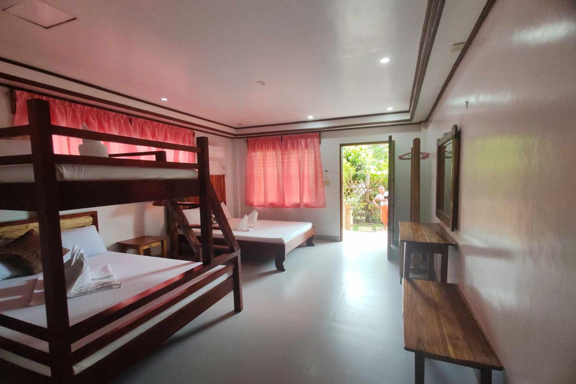 Summer Homes Beach Resort And Cottages Palawan Barton Exteriör bild