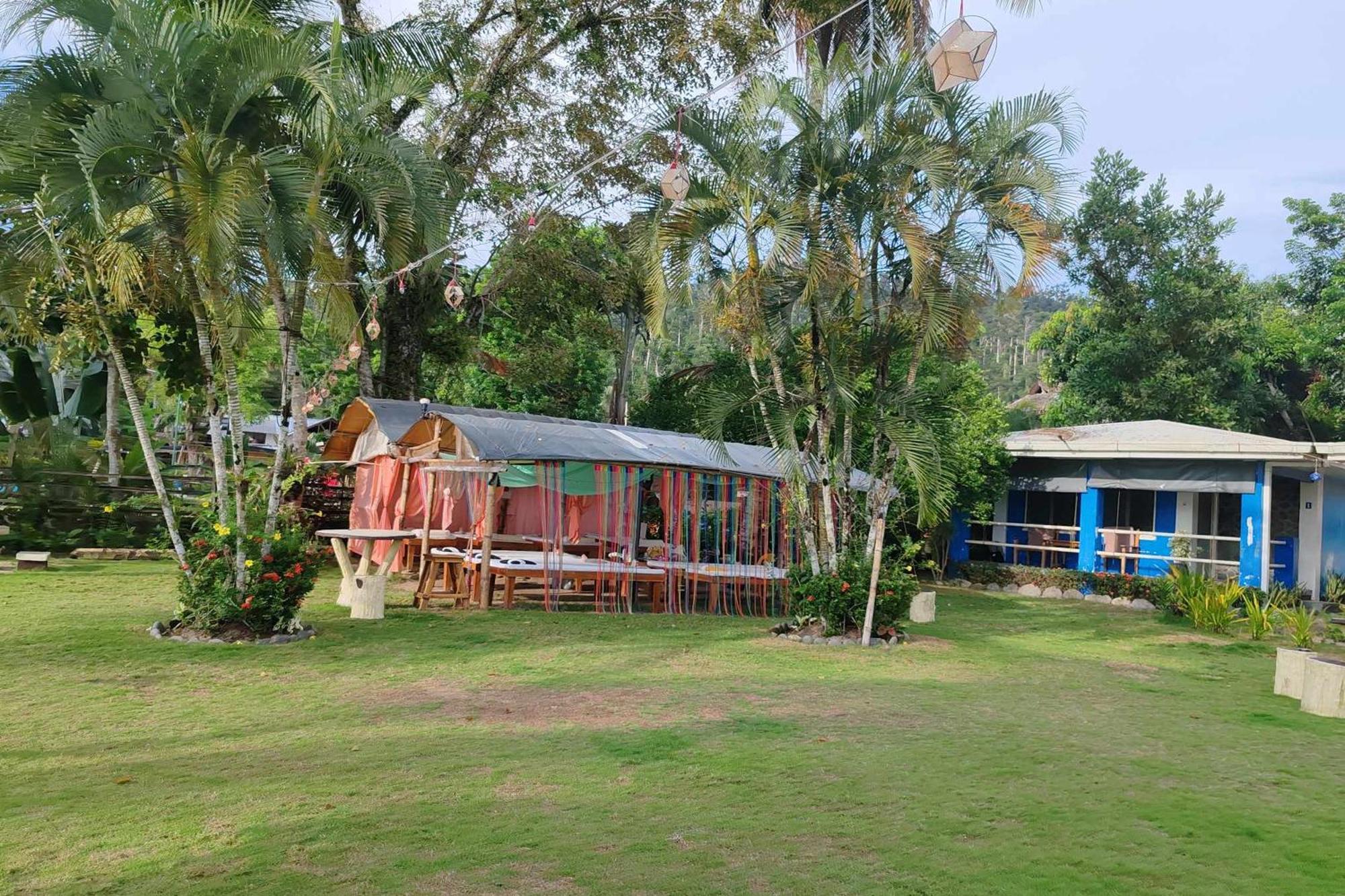 Summer Homes Beach Resort And Cottages Palawan Barton Exteriör bild